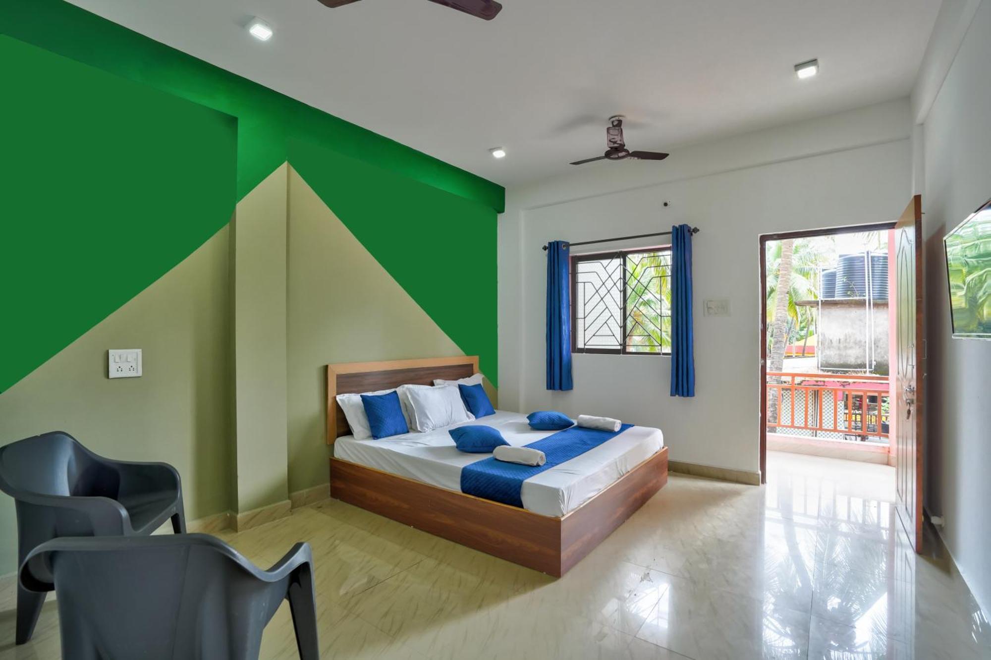 Little Beach Home Stay At Calangute Exteriör bild